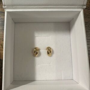 Mejuri Brioche Huggies